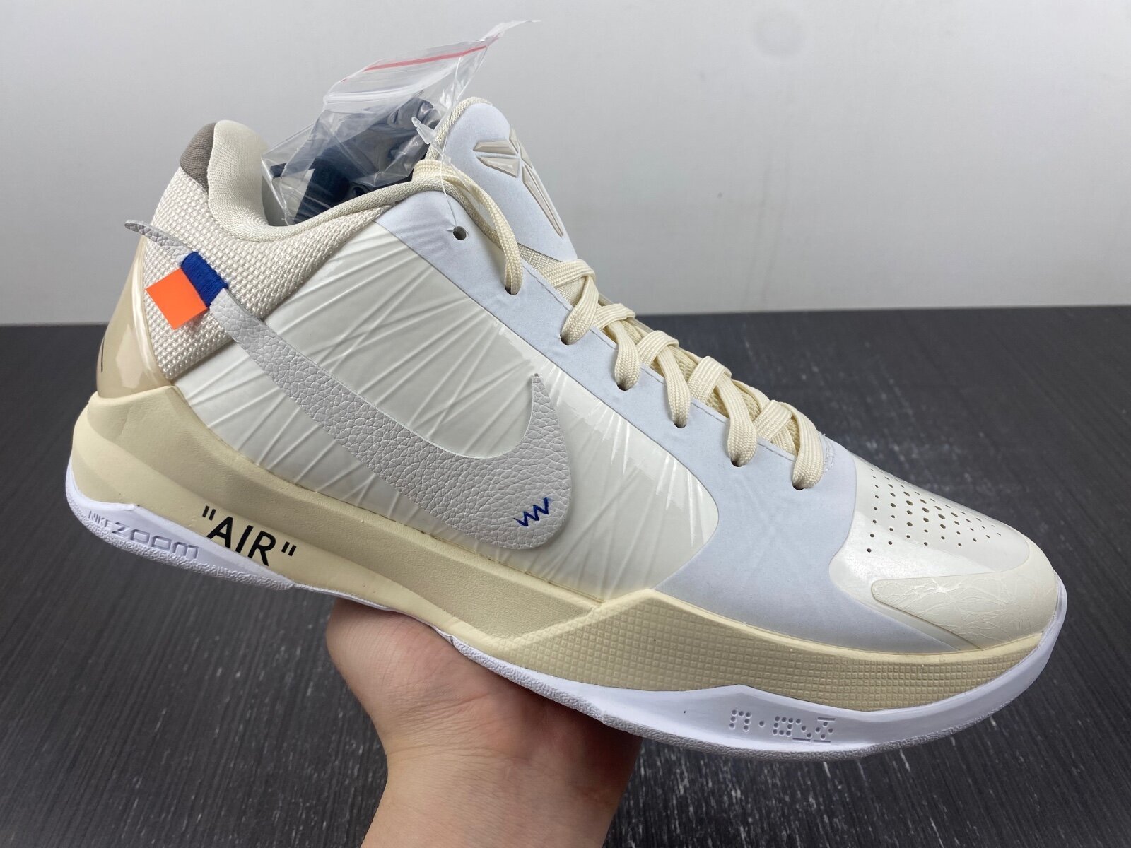 Off-White x Kobe 5 Protro Custom White - Image 3