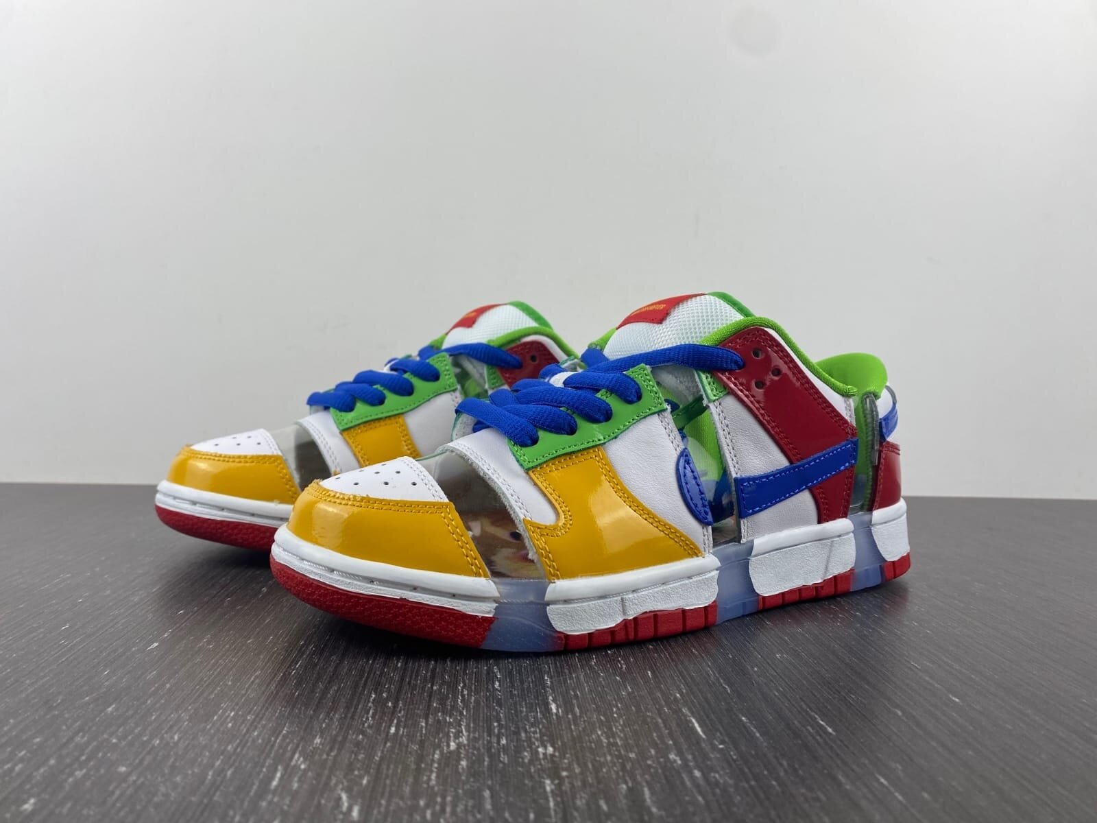 EBAY x SB Dunk Low Sandy Bodecker - Image 4