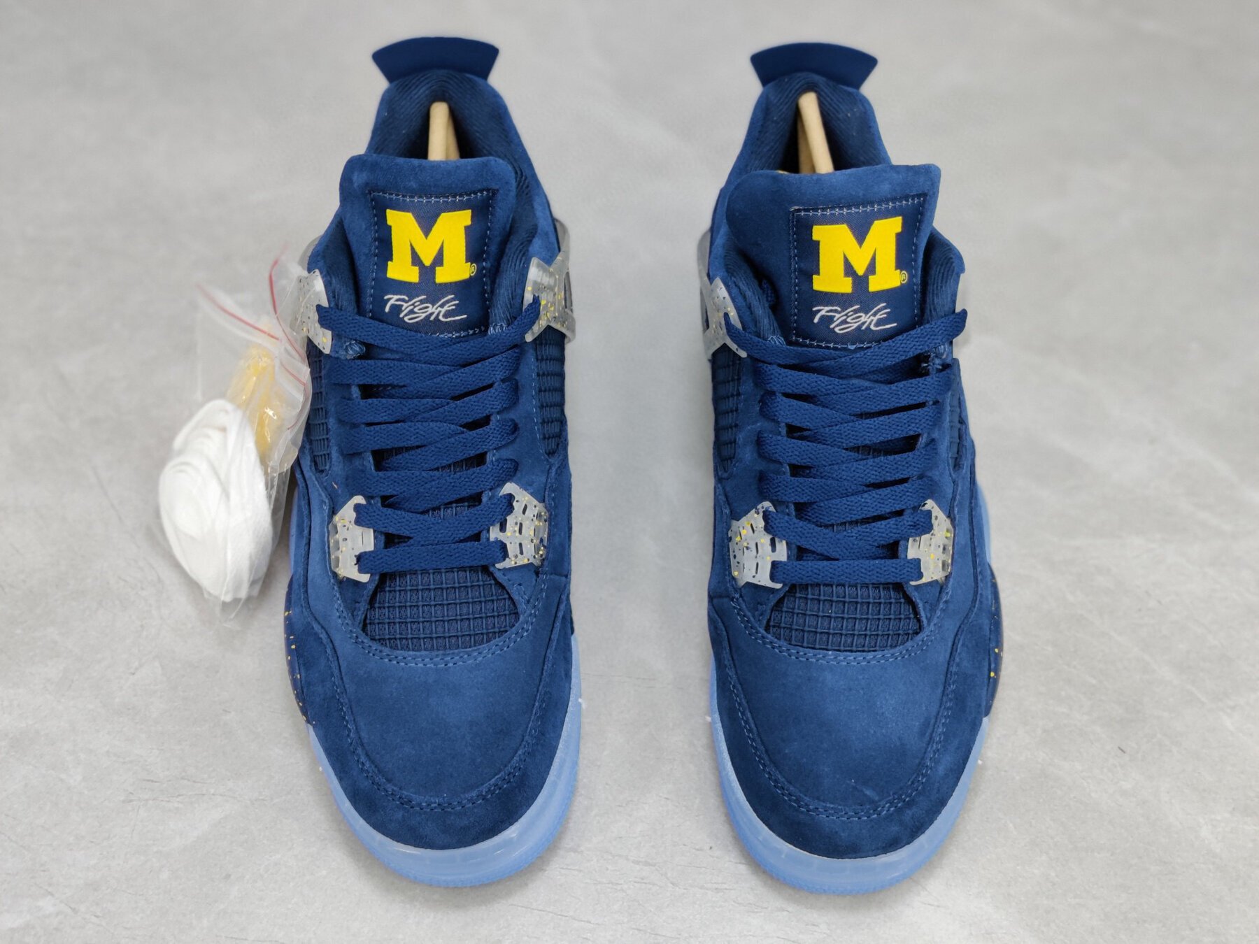 AJ4 Retro Michigan (PE) - Image 3