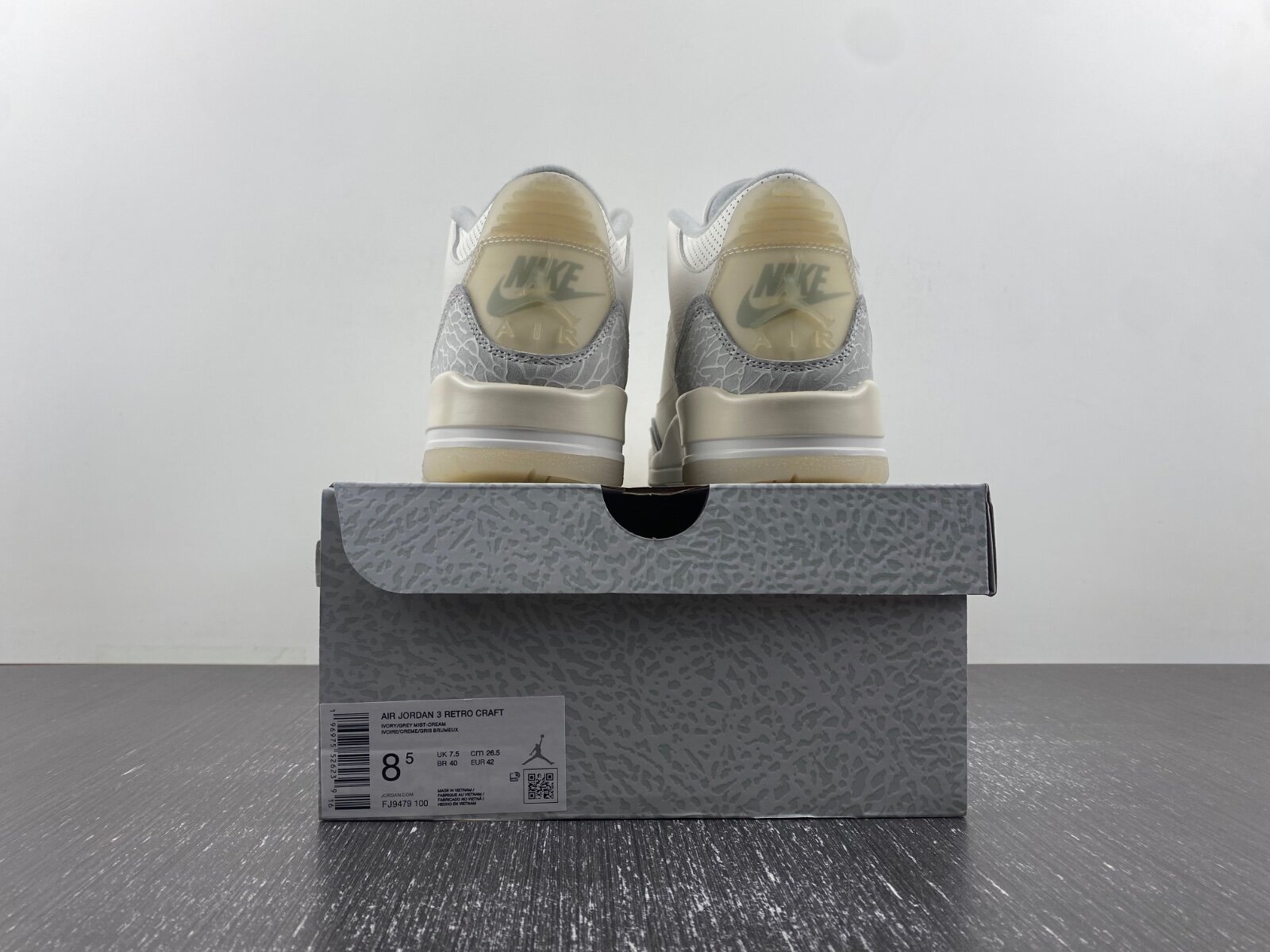 AJ3 Retro SE Craft Ivory - Image 3