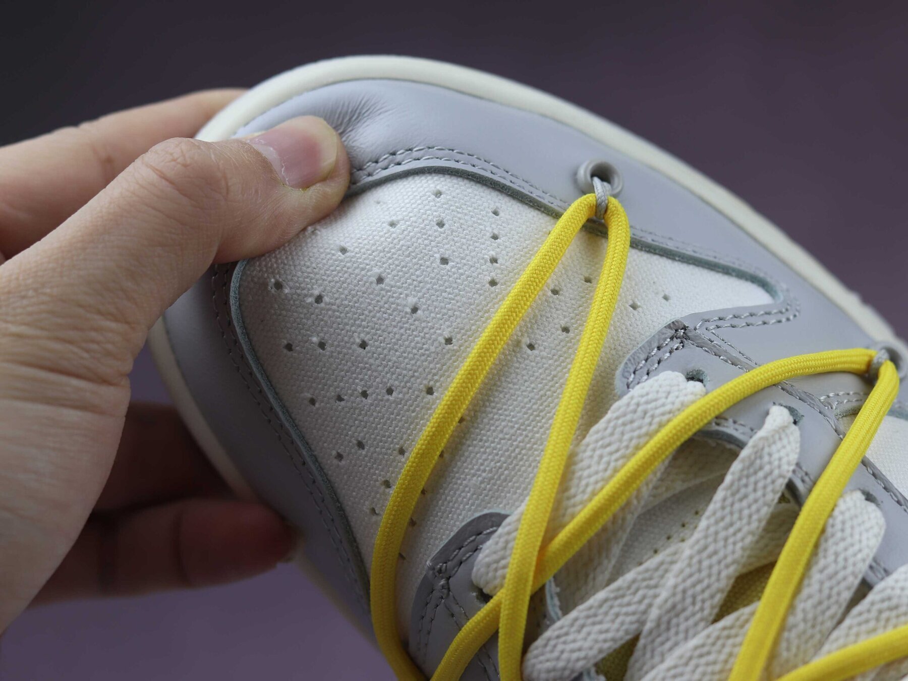 Off White Dunk Low Lot 29 - Image 8