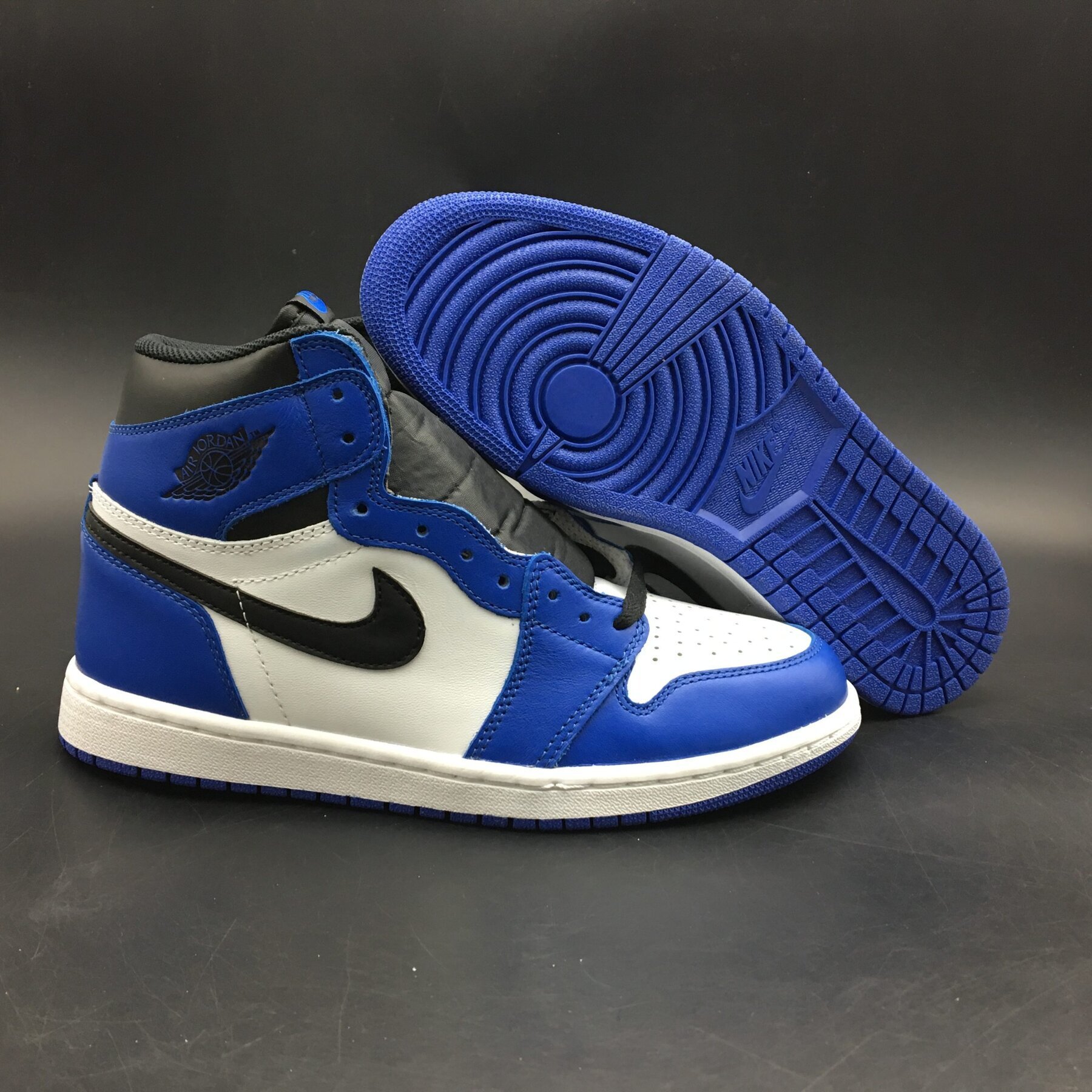 AJ1 Retro High OG Game Royal - Image 5