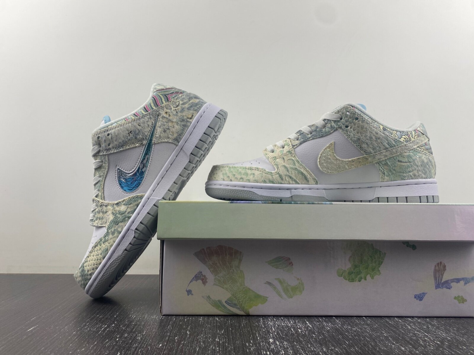 Dunk Low Steam Puppet - Image 3