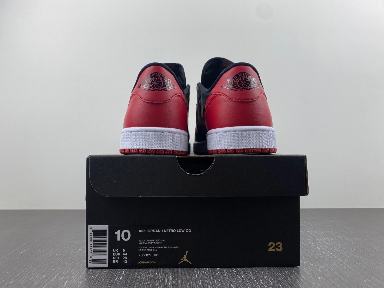 AJ1 Retro Low OG 'Bred' - Image 11