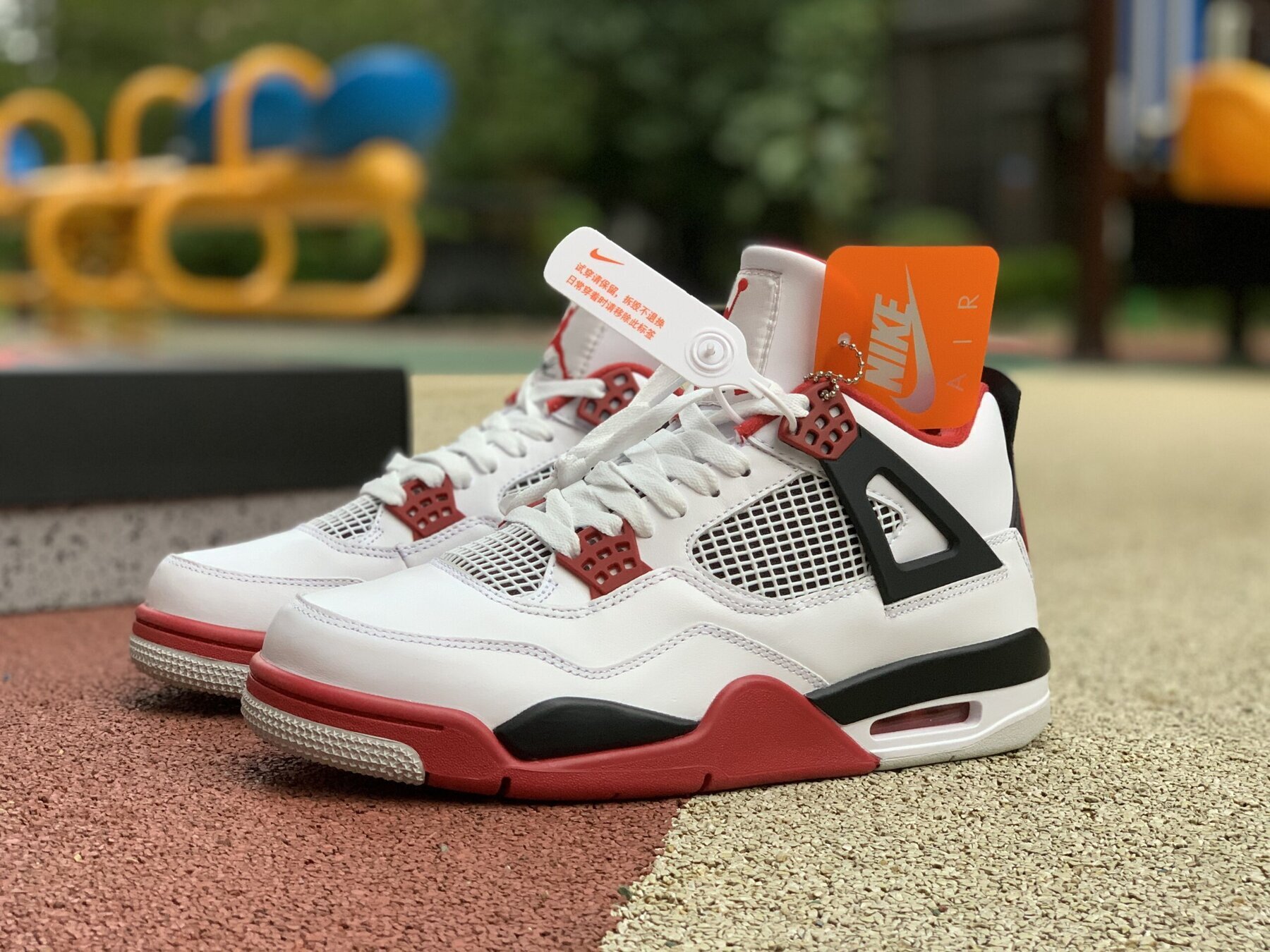 AJ4 Retro Fire Red - Image 9
