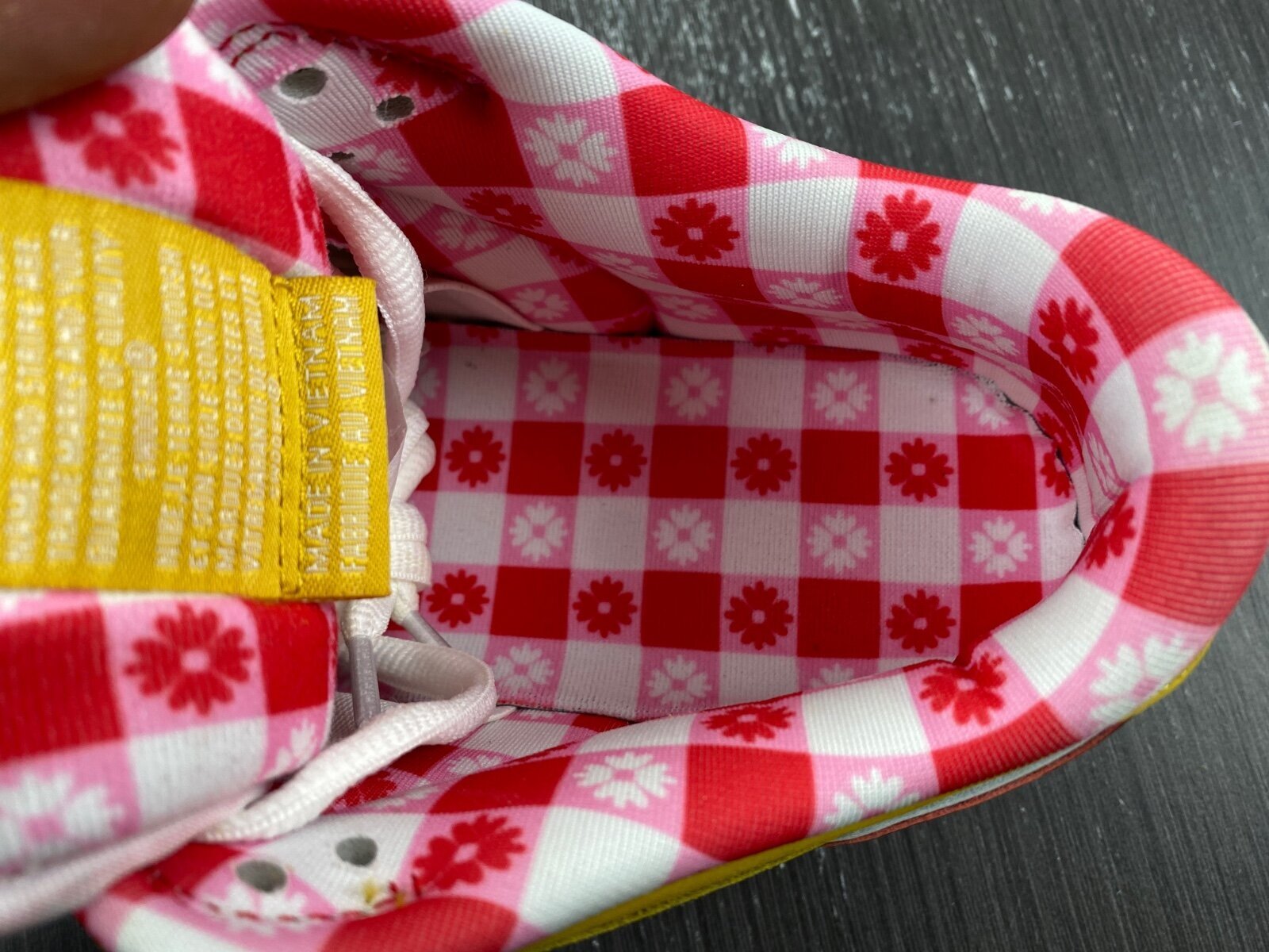 CNCPTS x SB Dunk Low Yellow Lobster - Image 11