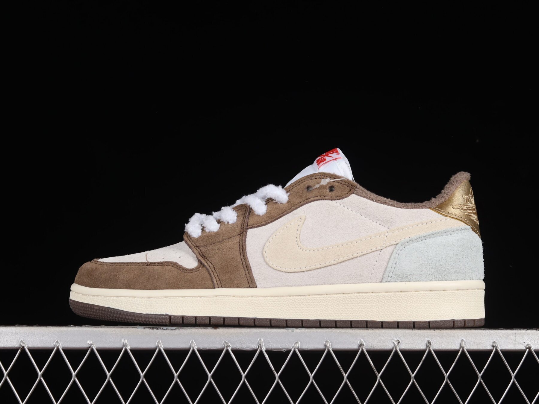AJ1 Retro Low OG Year of the Rabbit - Image 7