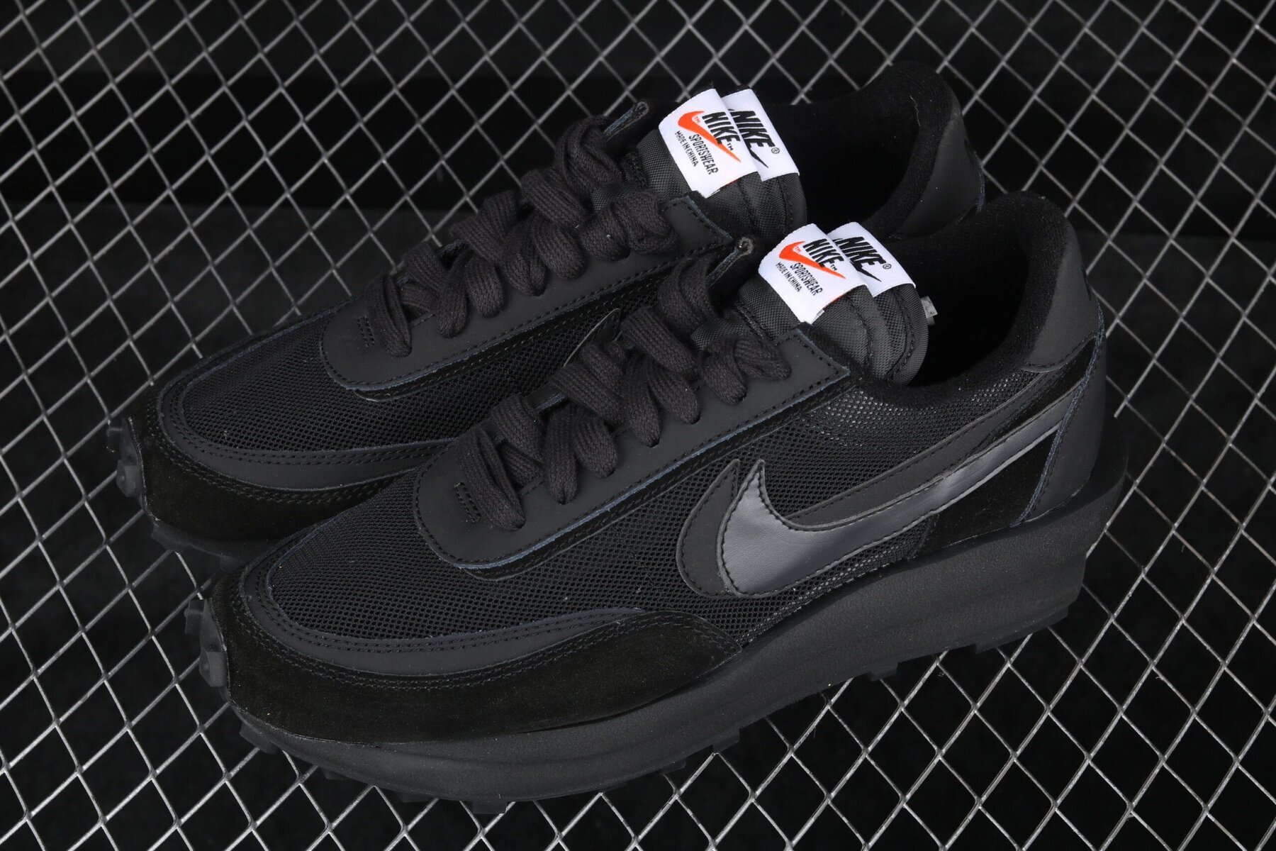 Sacai x Nk LVD Waffle Daybreak, White Black Nylon - Image 5