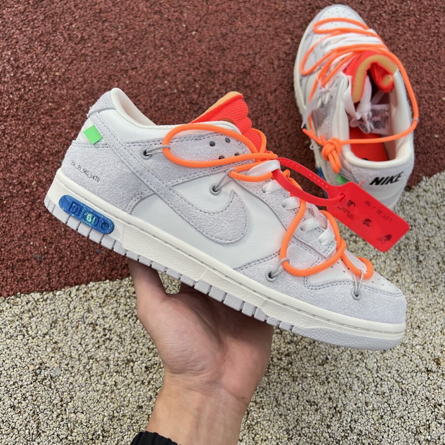 Off White Dunk Low Lot 31 - Image 3
