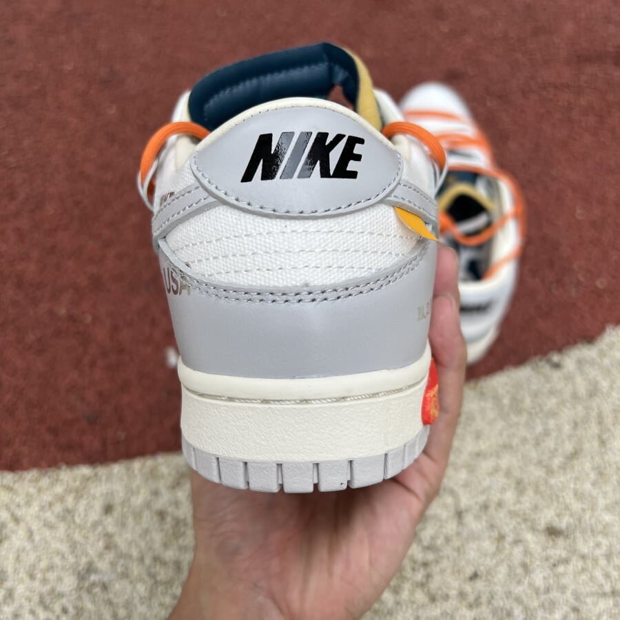 Off White Dunk Lot 44 - Image 7
