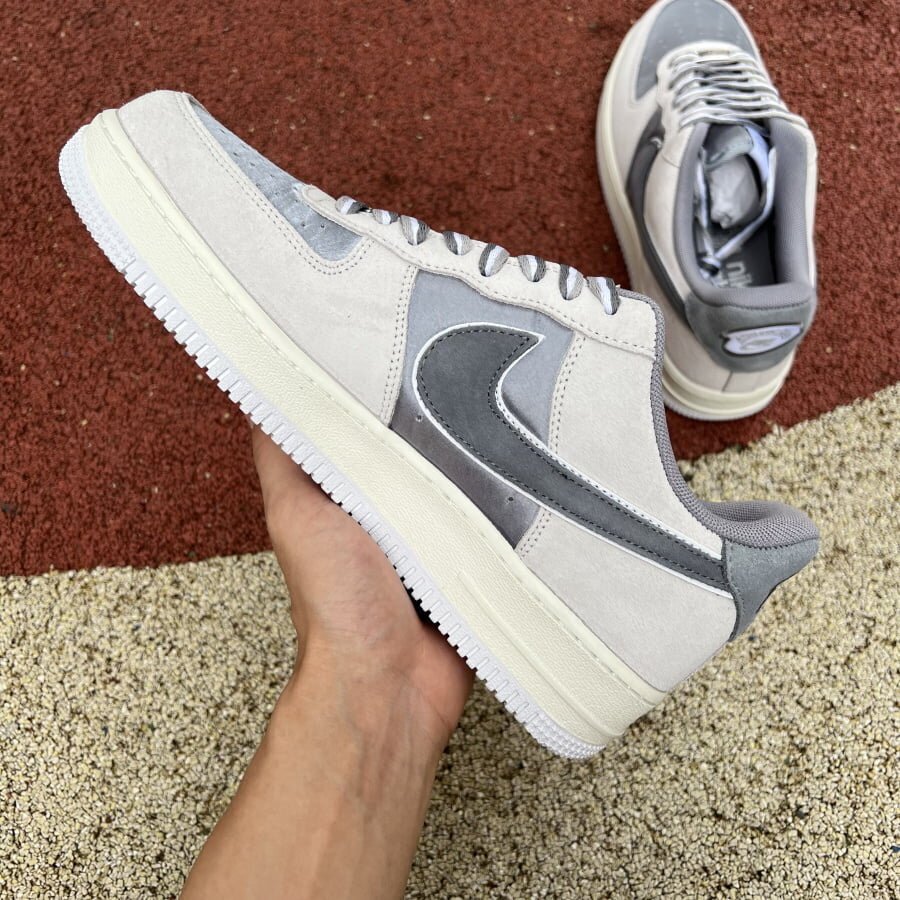 Air Force 1 Low Athletic Club Grey - Image 3