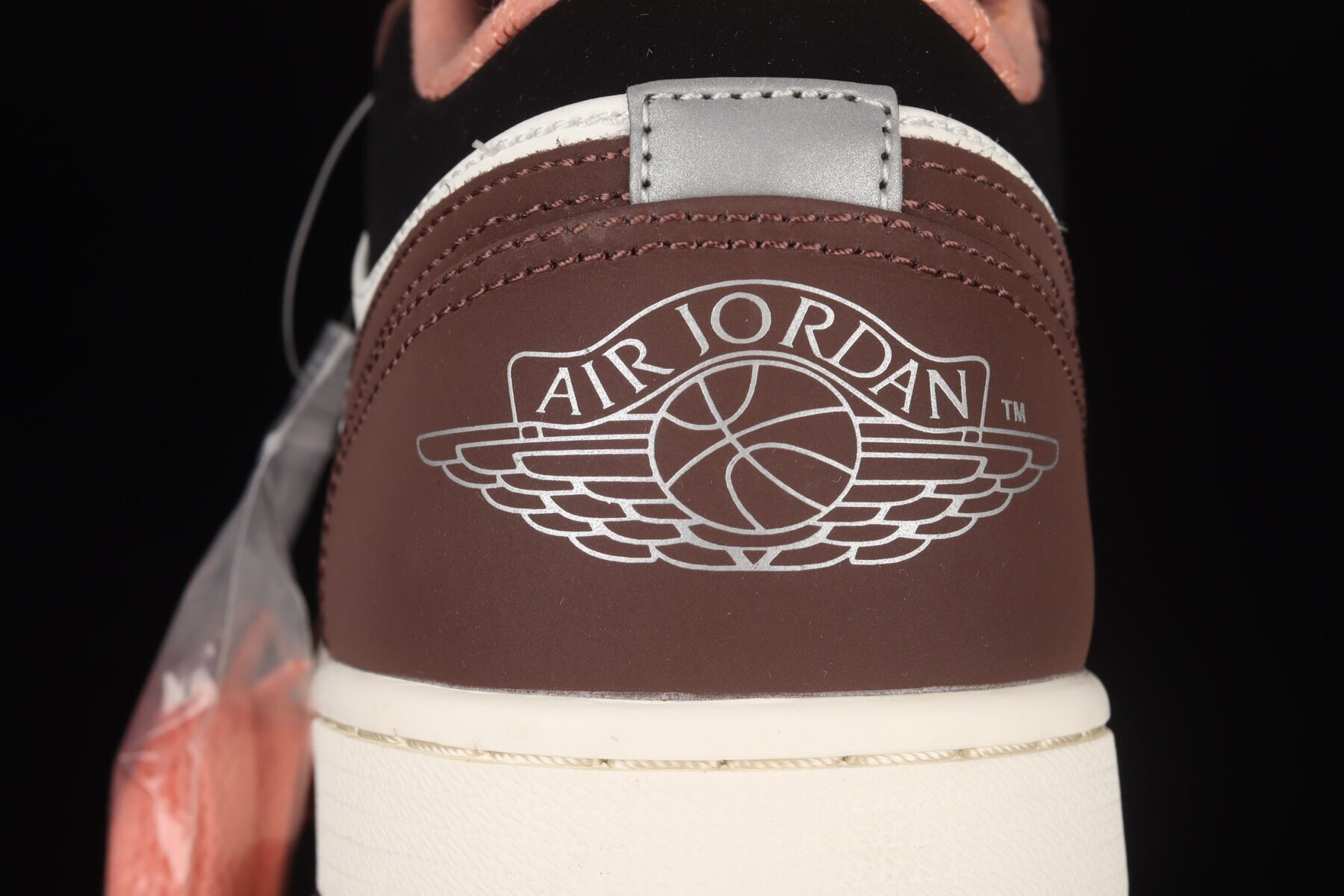 AJ1 Low Mocha - Image 10