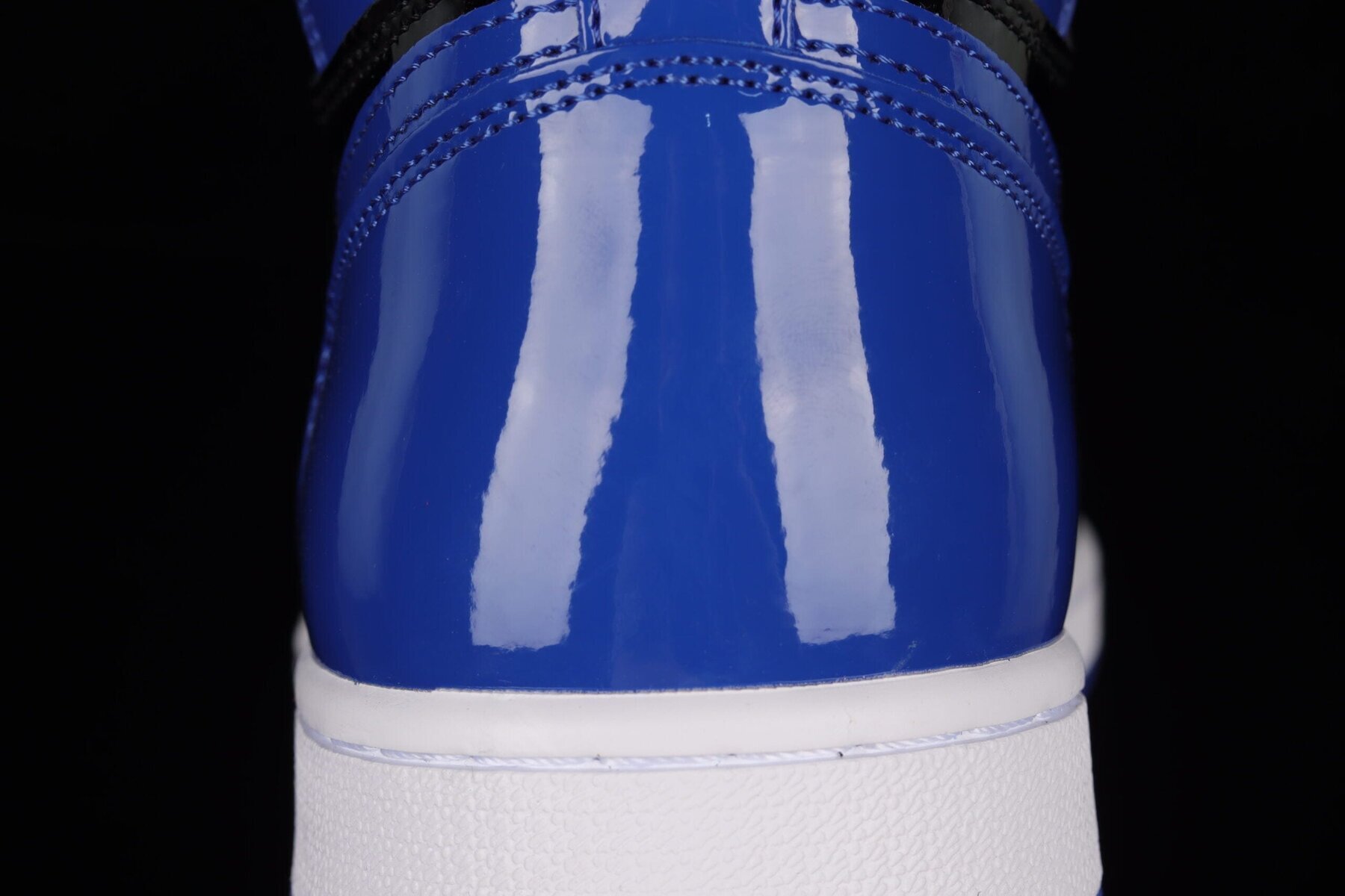 AJ1 Retro High OG 'Patent Royal - Image 7