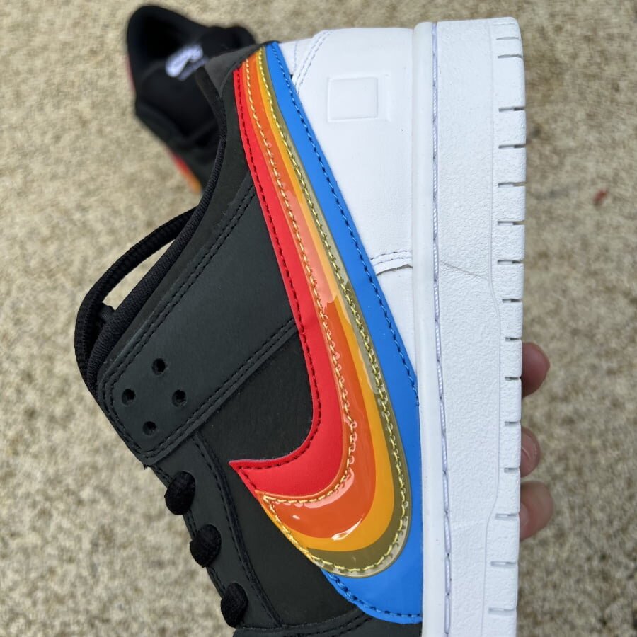 Polaroid x SB Dunk Low - Image 6