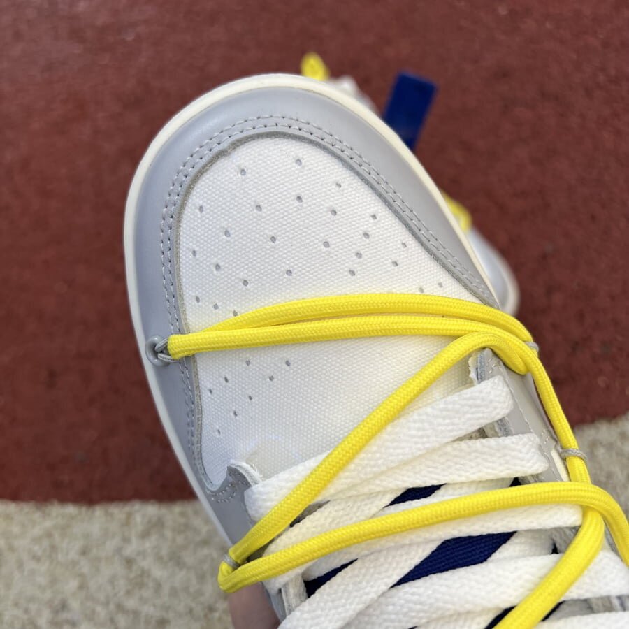 Off White Dunk Low Lot 27 - Image 8
