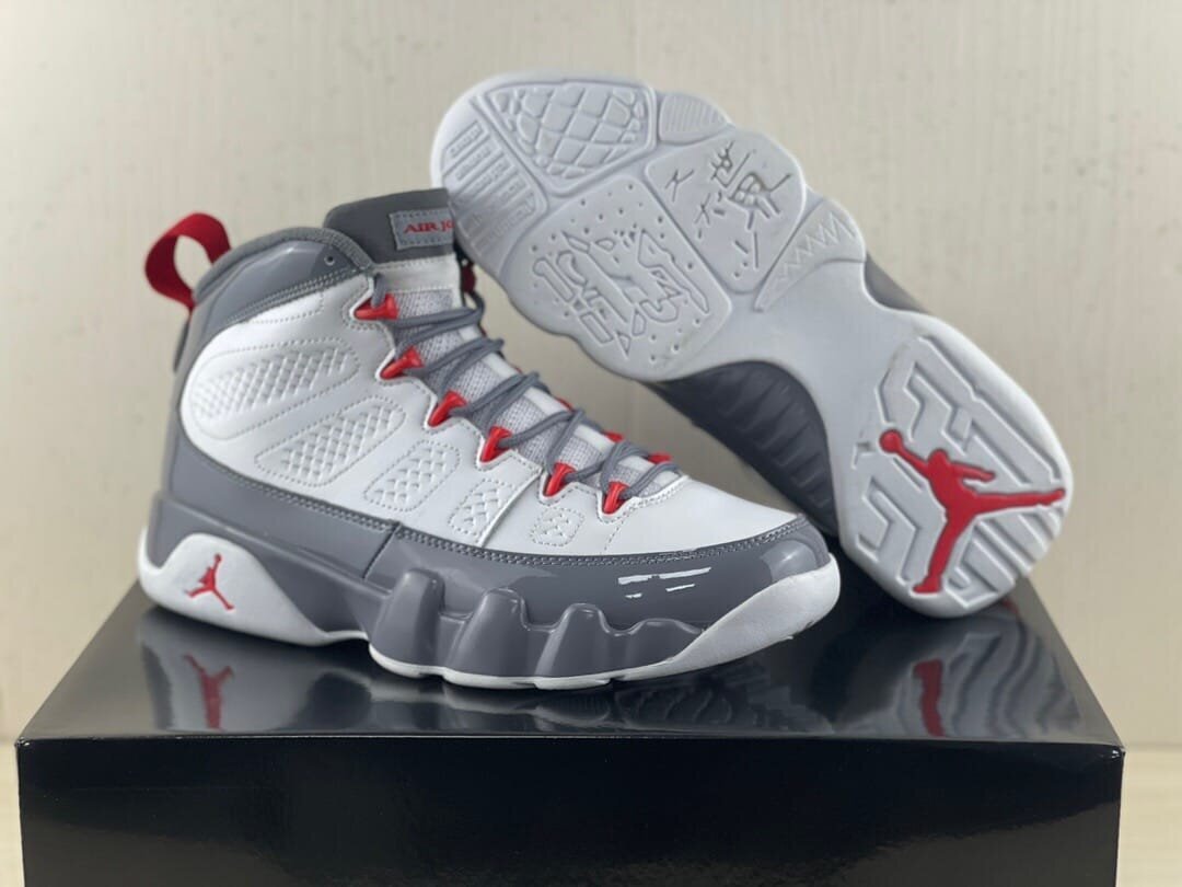 AJ9 Retro Fire Red - Image 6