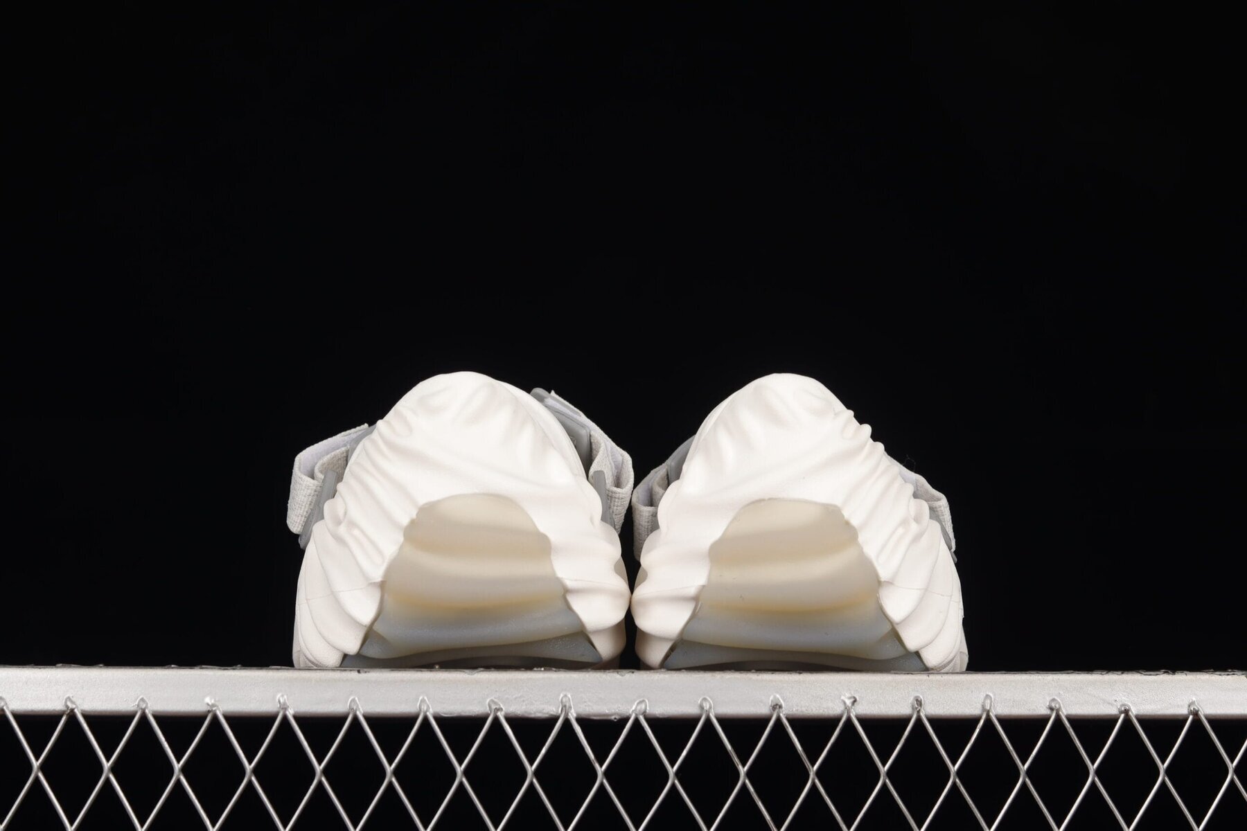 Salehe Bembury x Crocs Pollex Clog Almost White - Image 13