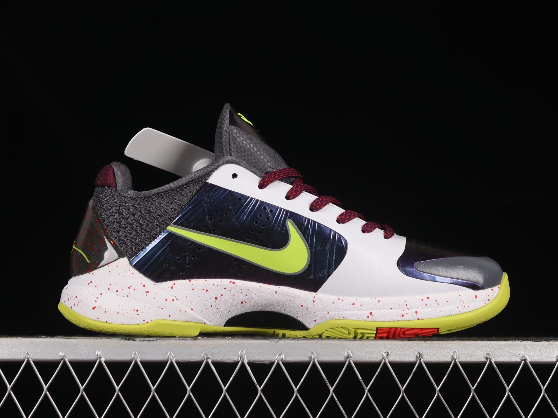 Kobe 5 Protro Chaos - Image 3