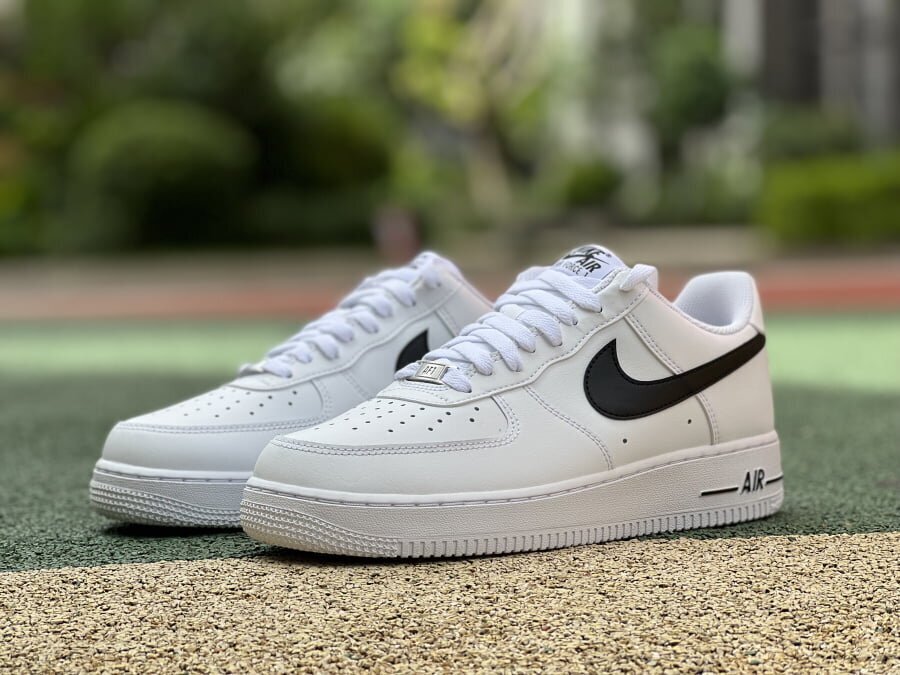 Air Force 1 Low White Black (2020) - Image 5
