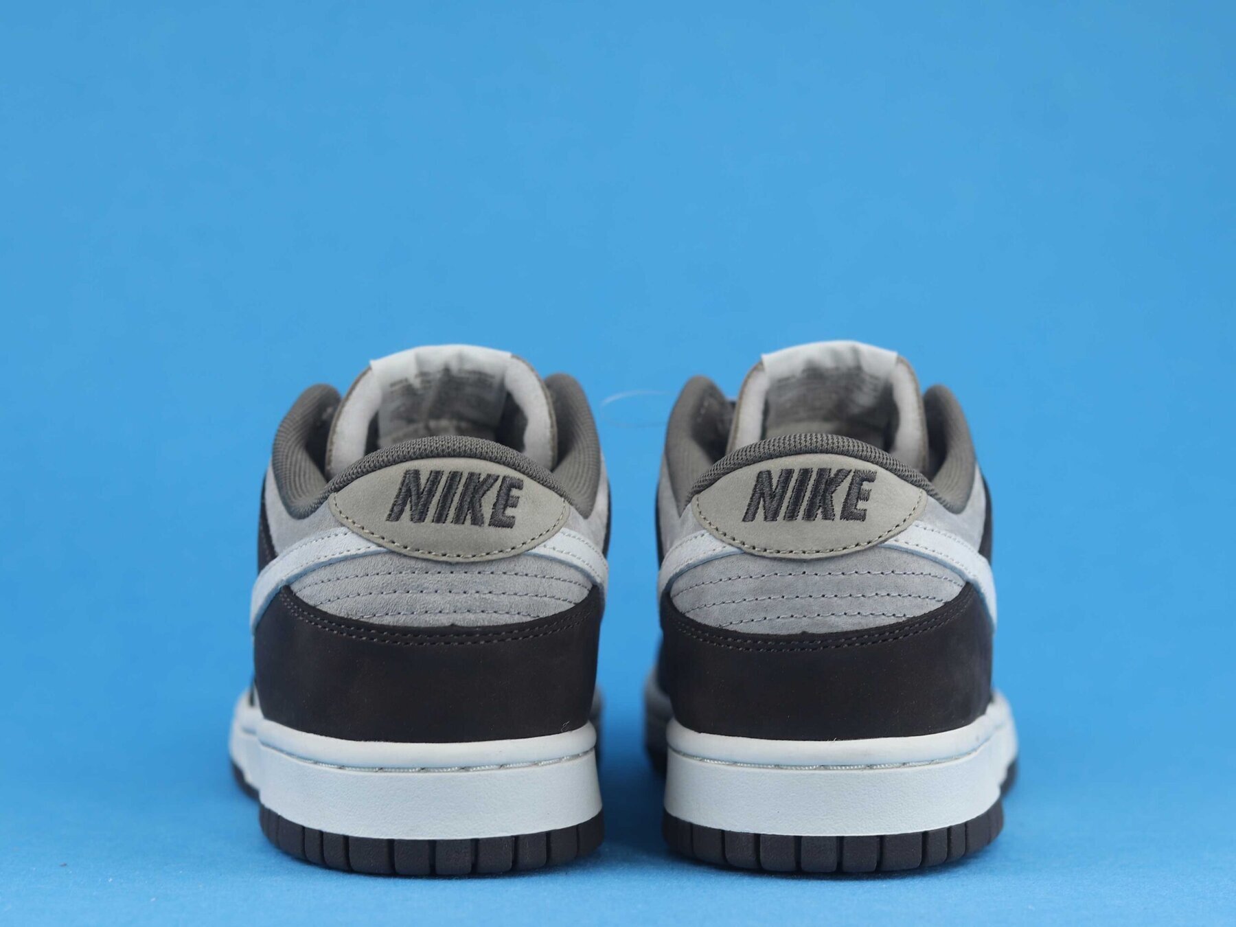 Otomo Katsuhiro x SB Dunk Low Steamboy OST - Image 3
