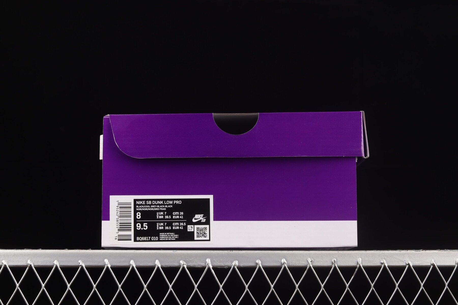 SB Dunk Low Fog - Image 4