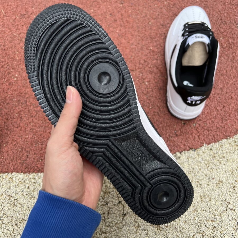 Air Force1'07 - Image 8