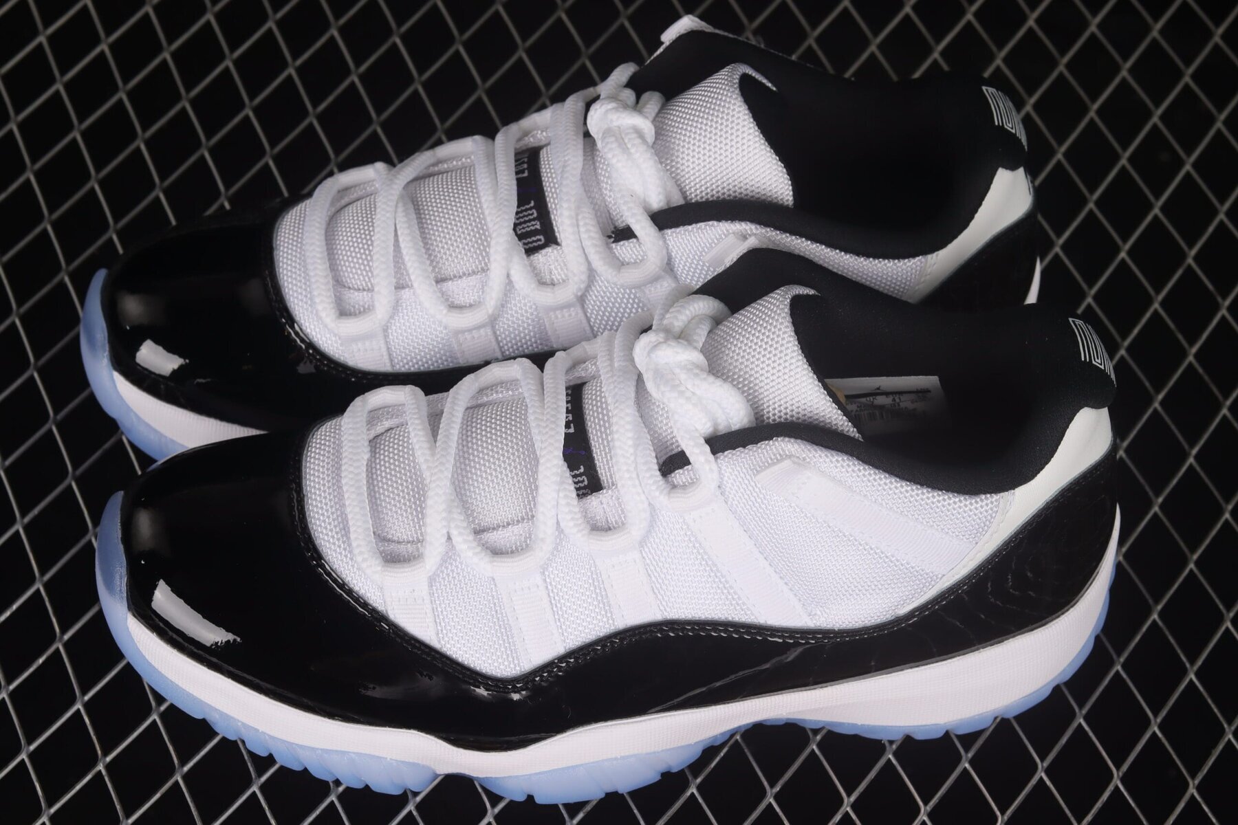AJ11 Retro Low Concord - Image 2