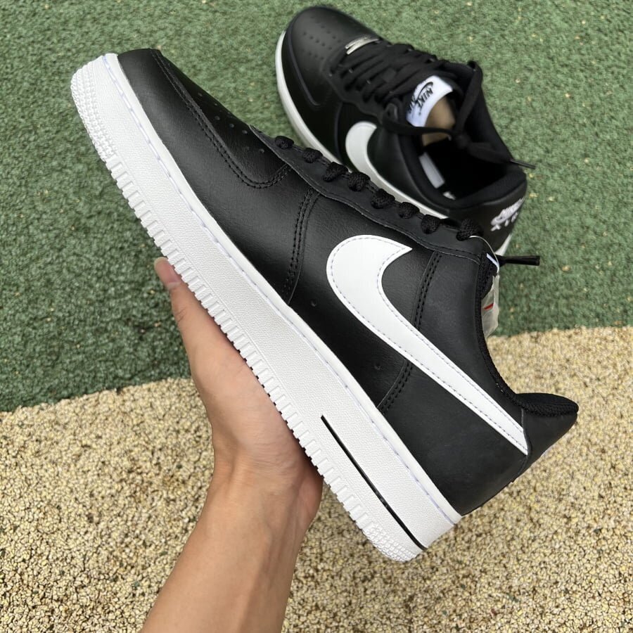 Air Force 1 Low '07 Black - Image 3