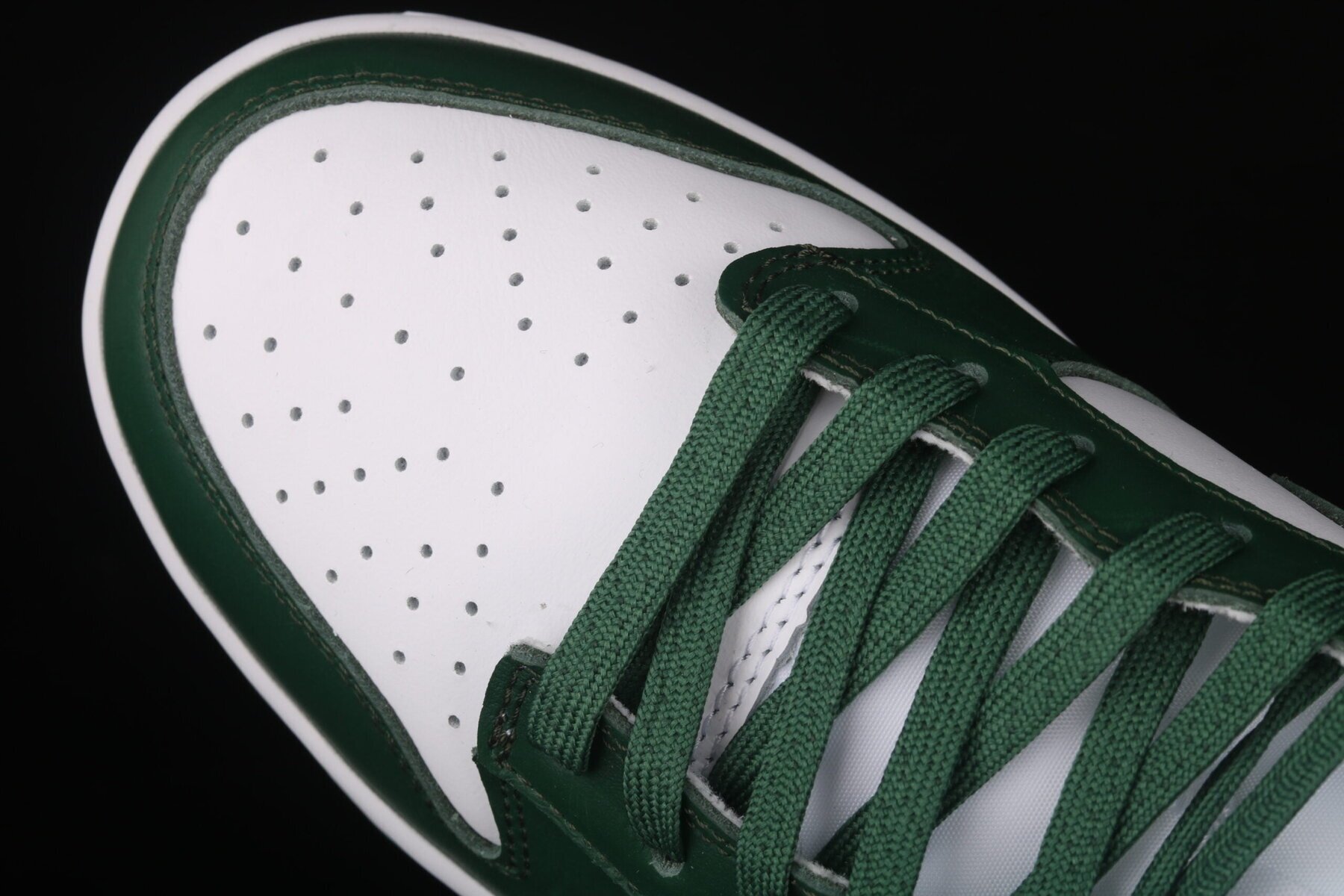 Dunk Low Michigan State - Image 11