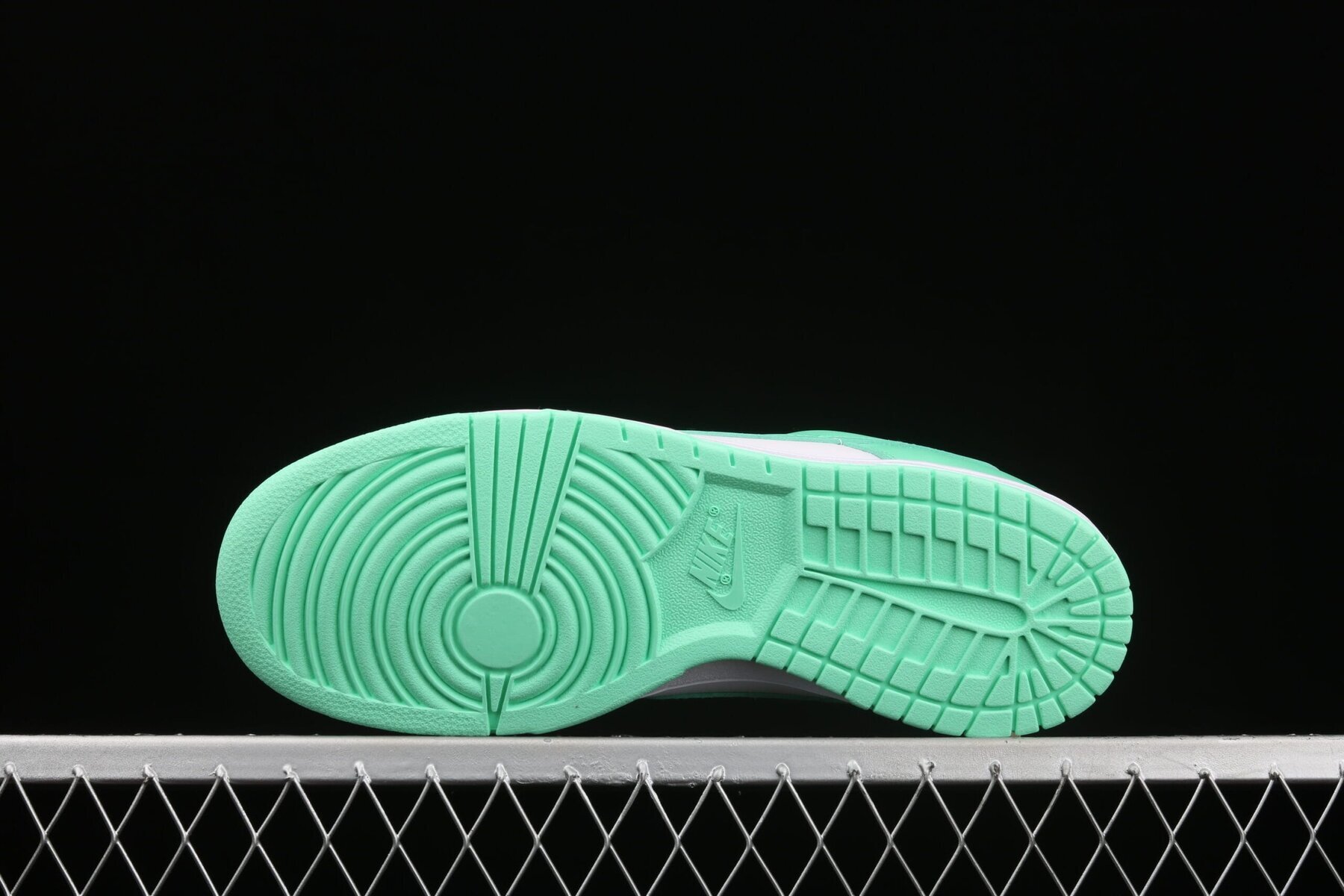 Dunk Low Green Glow - Image 8