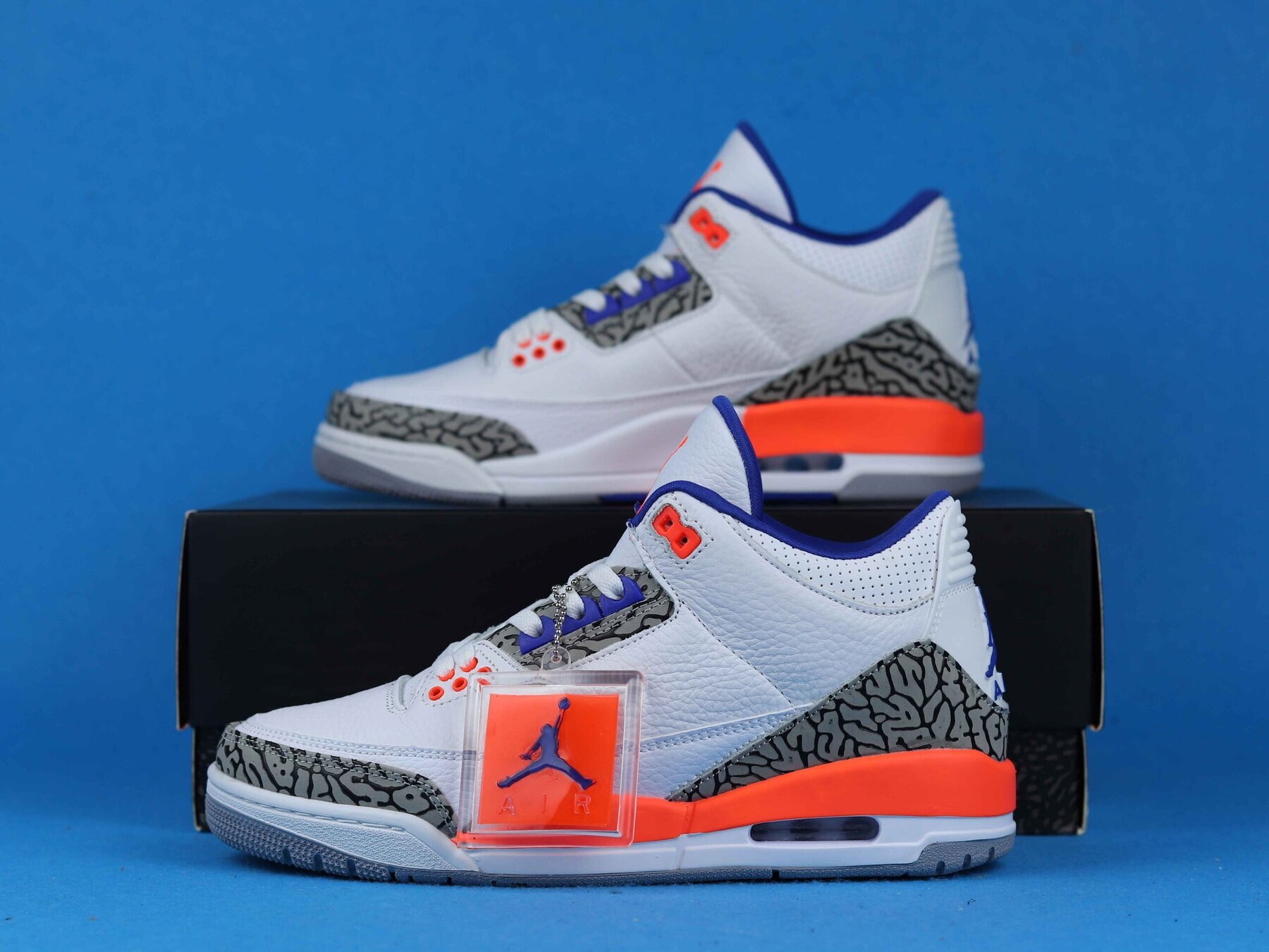 AJ3 Retro Knicks - Image 4