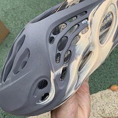 Adidas Yeezy Foam RNNR MXT Moon Gray - Image 18