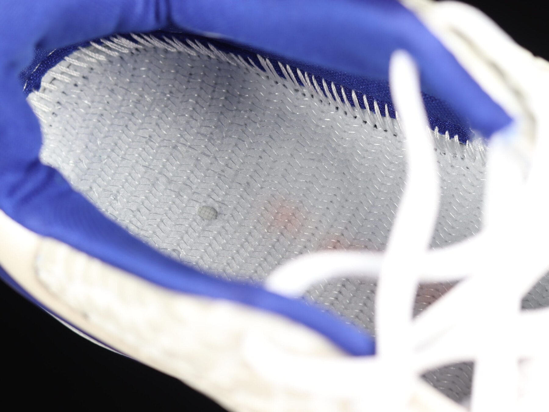 Zoom Kobe 6 Concord - Image 6