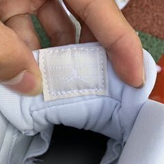 AJ11 Retro White Metallic Silver - Image 6