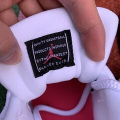 AJ11 Retro Low Pink Snakeskin - Image 6