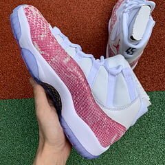 AJ11 Retro Low Pink Snakeskin - Image 14