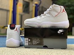 AJ11 Retro Platinum Tint - Image 10