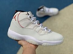 AJ11 Retro Platinum Tint - Image 11