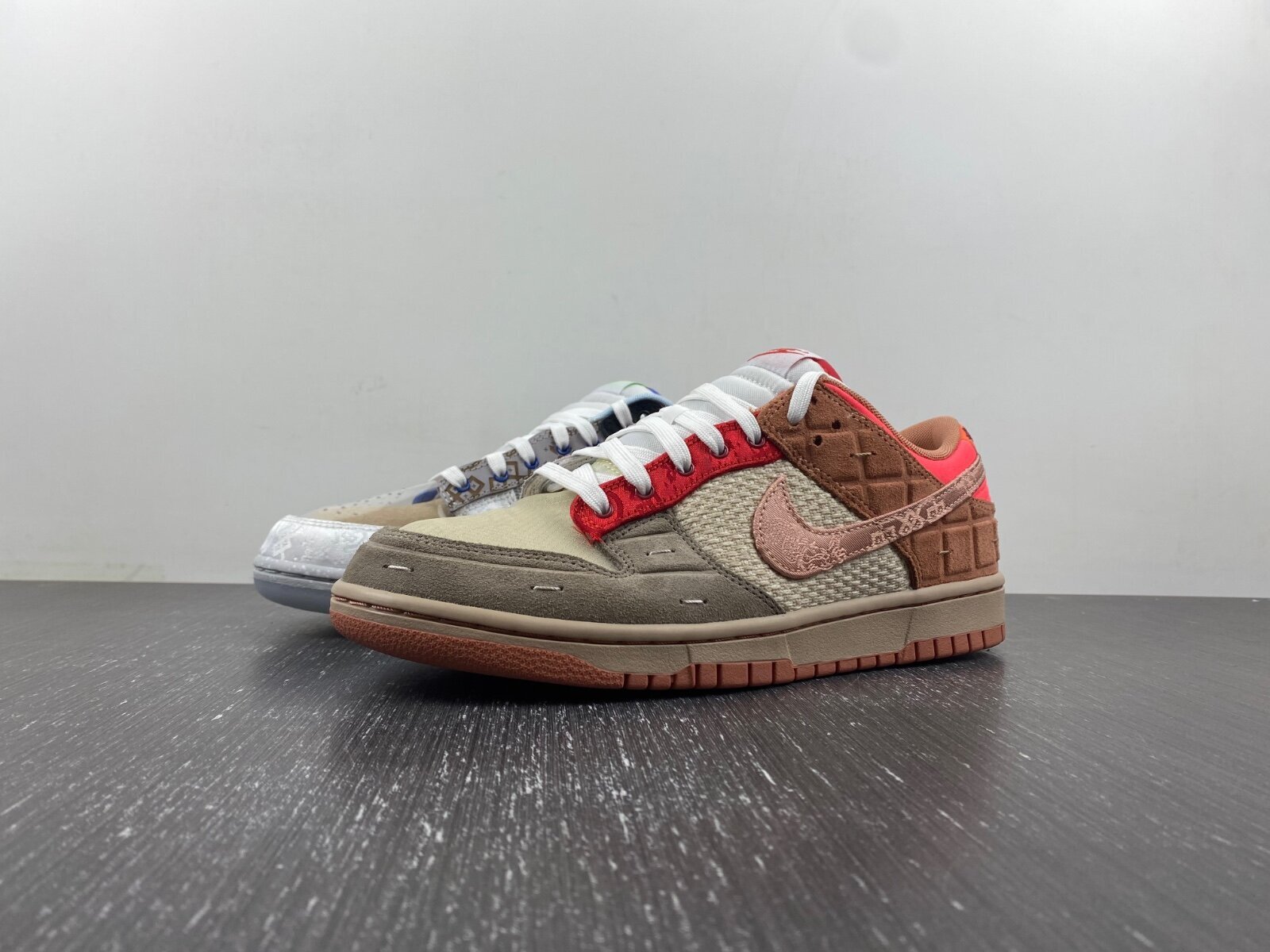 Dunk Low SP What The CLOT - Image 3
