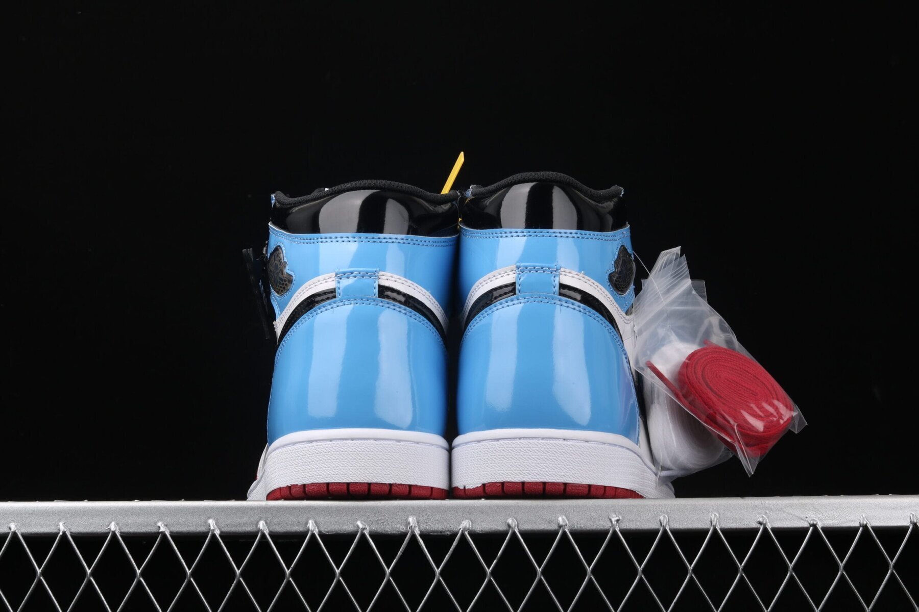 AJ1 Retro High, Fearless UNC Chicago - Image 4
