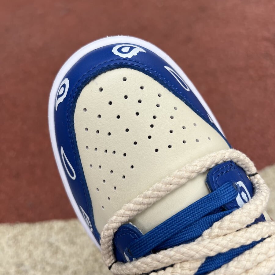 SB Dunk Low Lot Red/White Paisleye 18 - Image 5