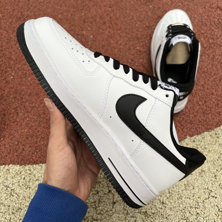 Air Force1'07 - Image 3