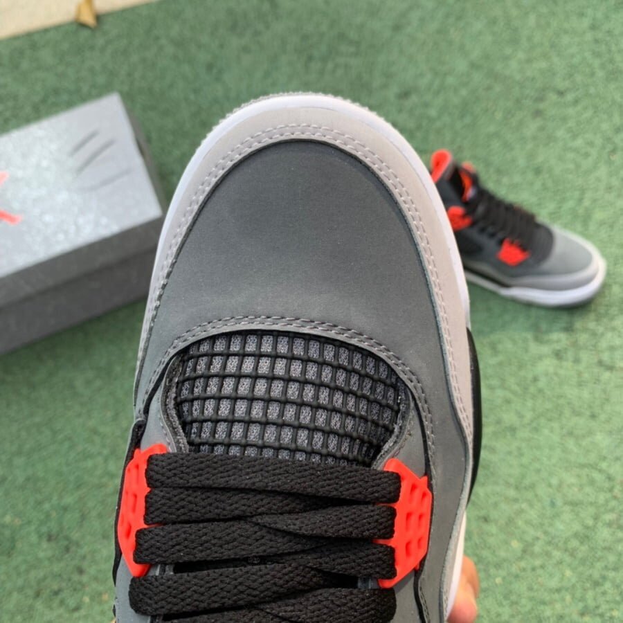 AJ4 Retro Infrared - Image 7