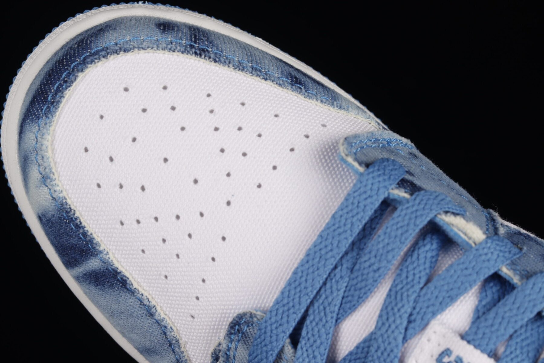 AJ1 Low, Washed Denim - Image 12