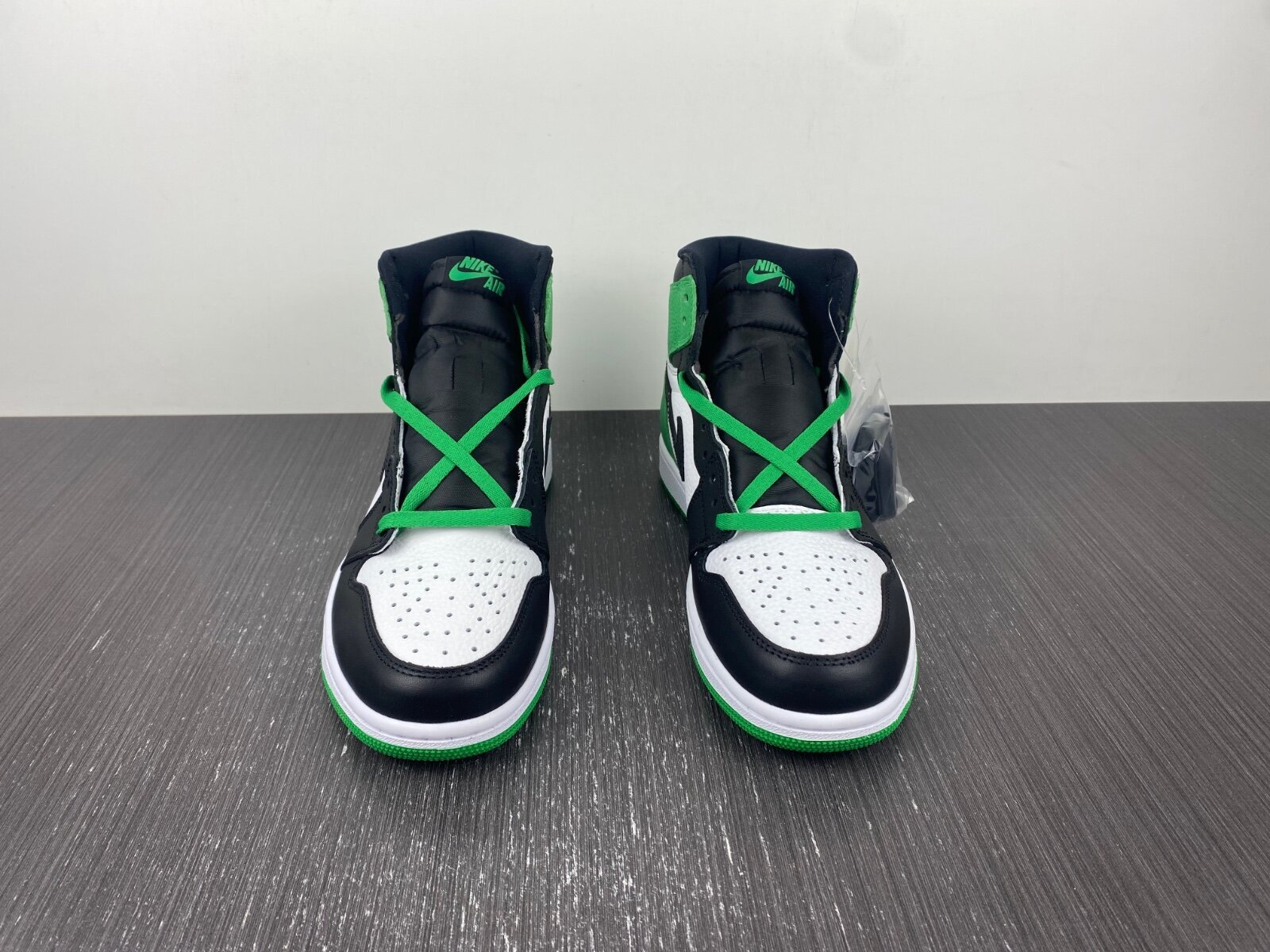 AJ1 High "Lucky Green" - Image 14