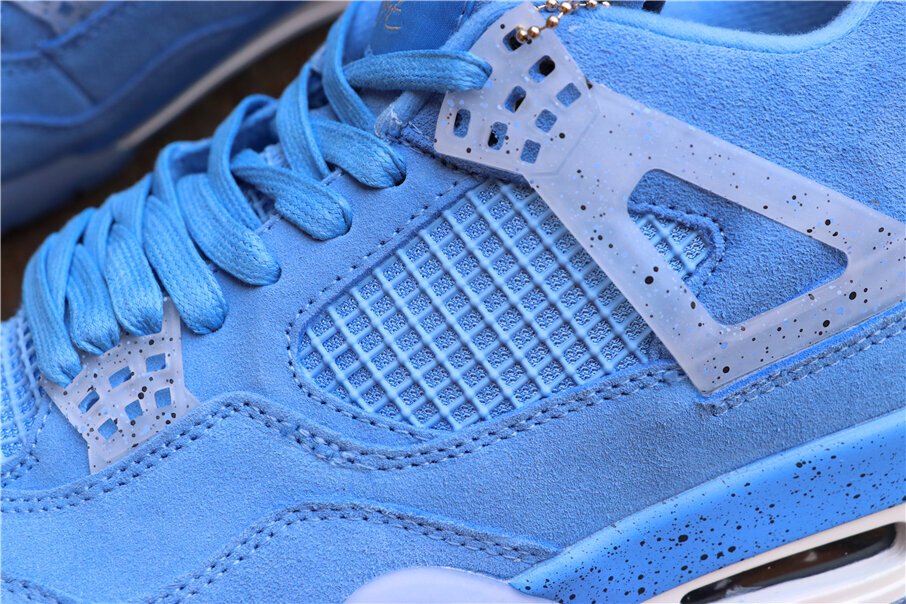 AJ4 Retro UNC PE - Image 3