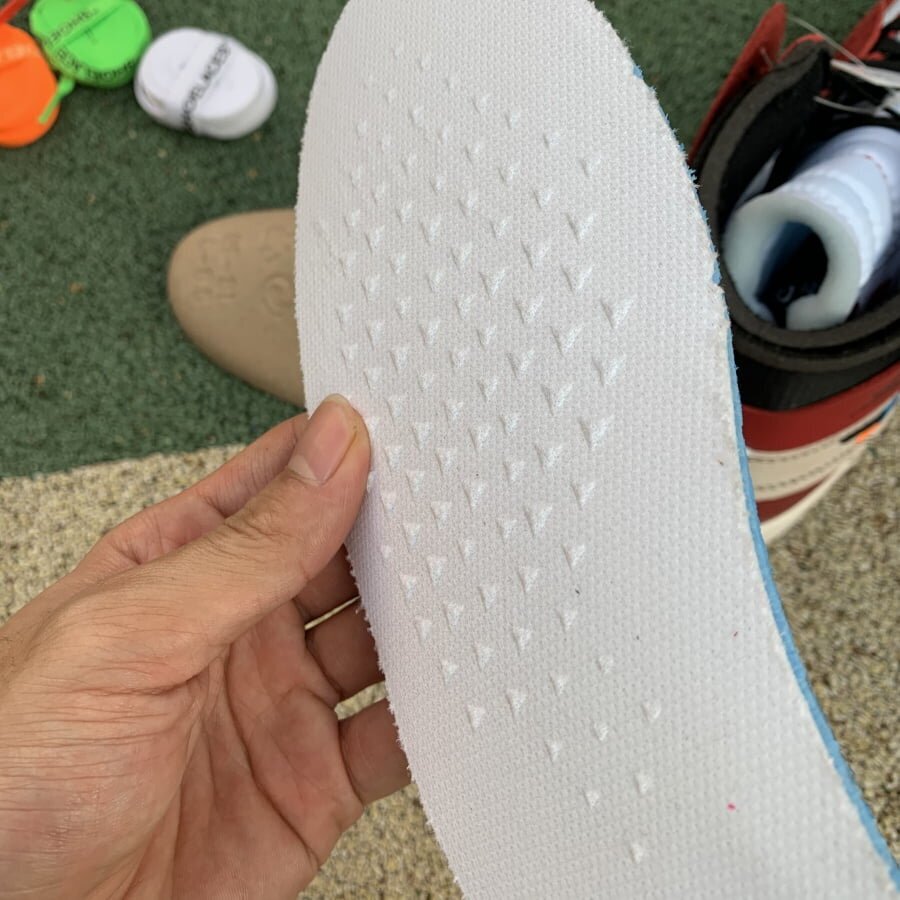 OFF WHITE AJ1 Chicago Red Extended Size - Image 10