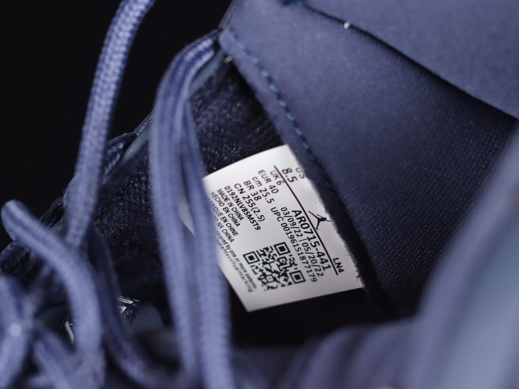 Women's AJ11 Midnight Navy - Image 6
