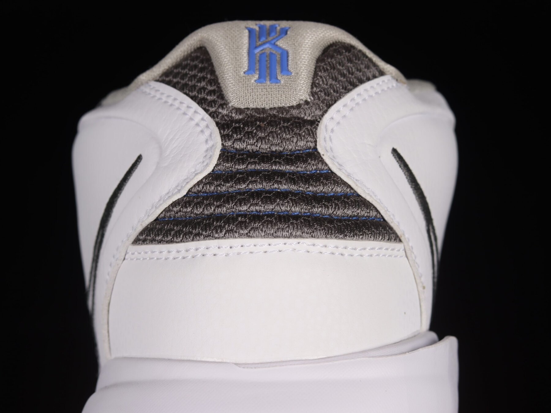 Kyrie Infinity Smoke And Mirrors - Image 9