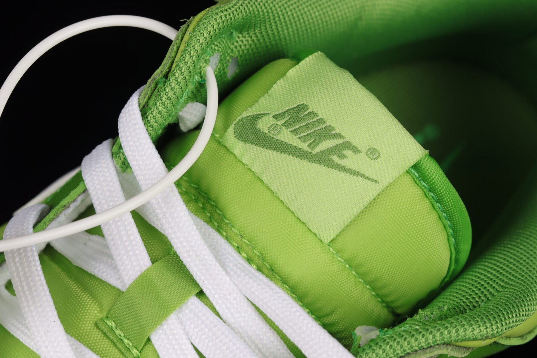 Dunk Low Chlorophyll - Image 8